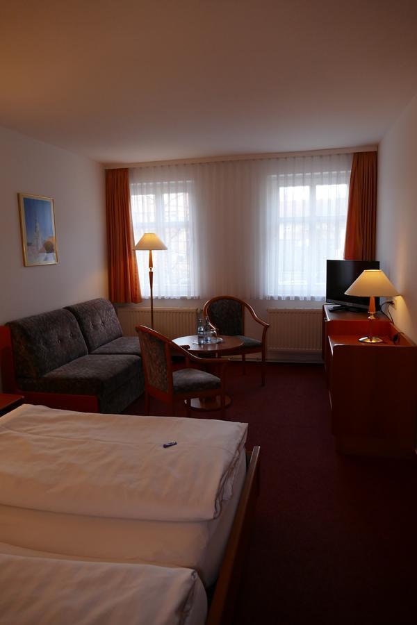 Hotel Am Dom Greifswald Exterior photo